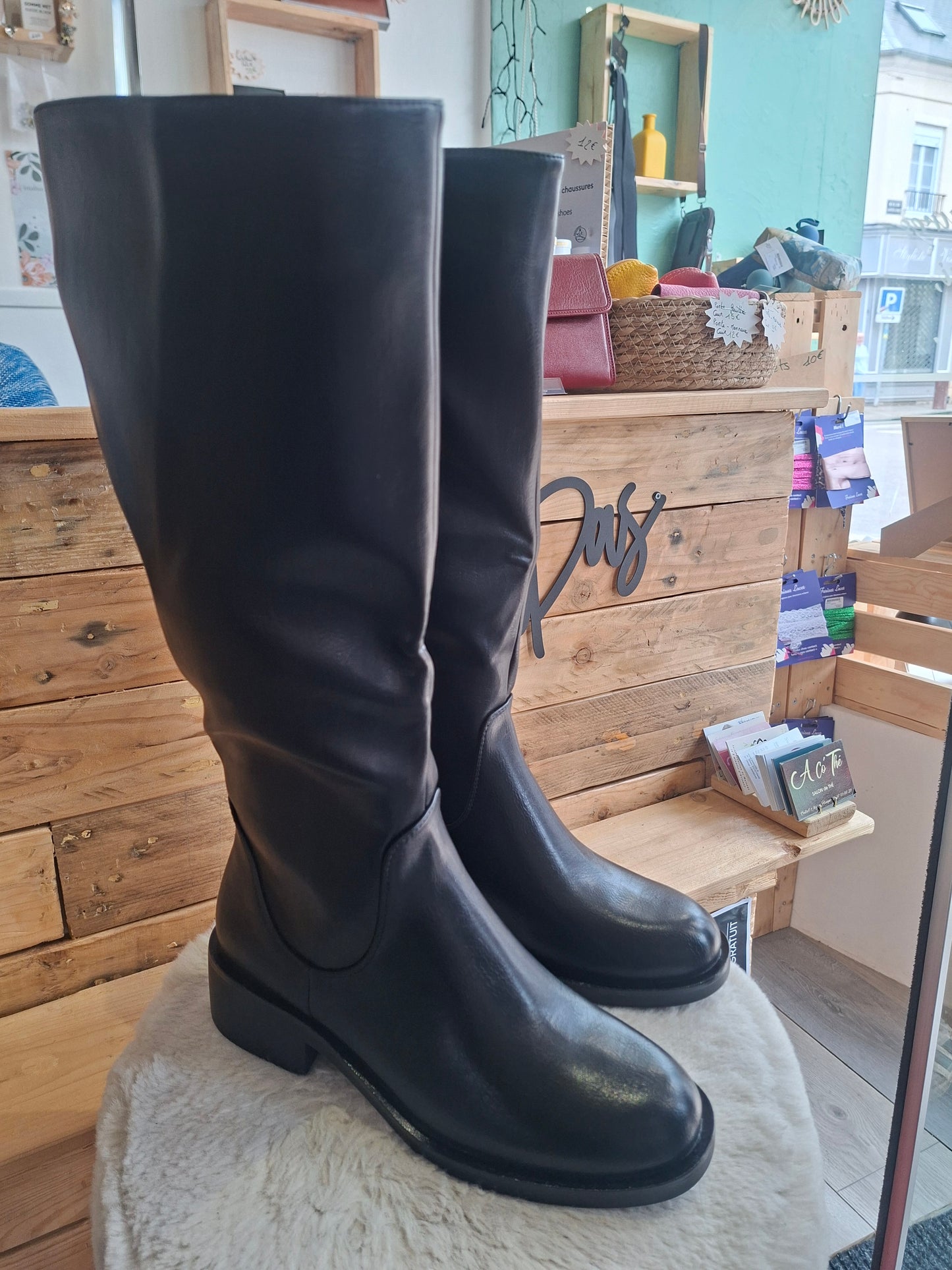 Bottes hautes noires