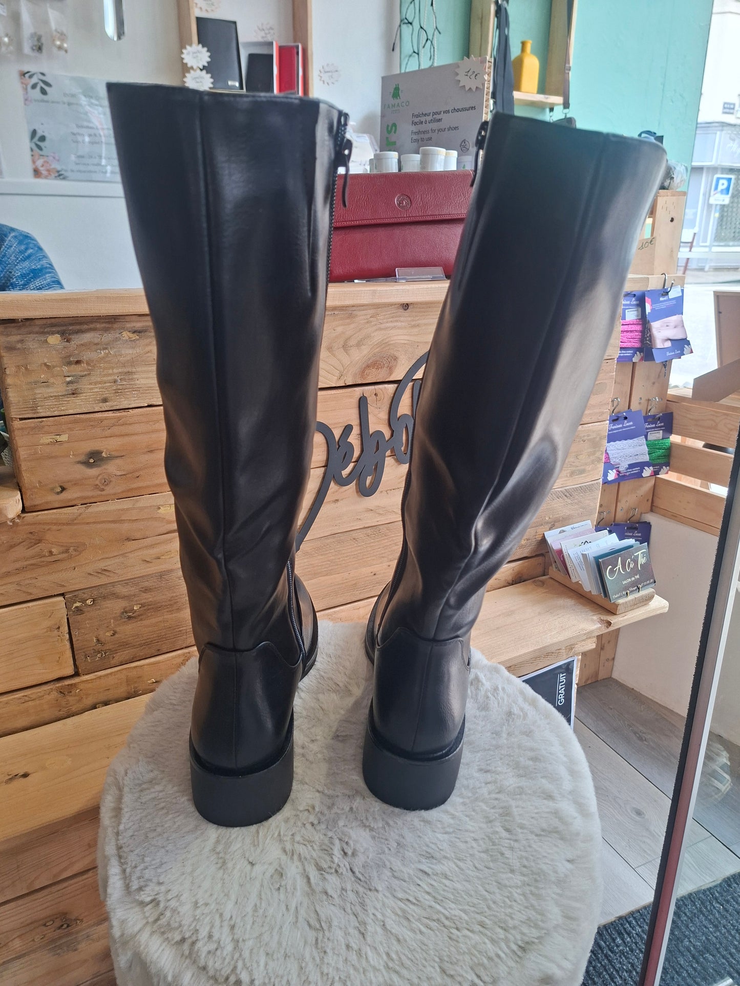 Bottes hautes noires