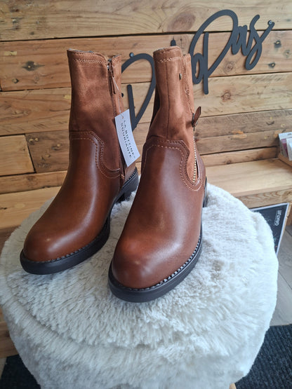 Bottines marron plates