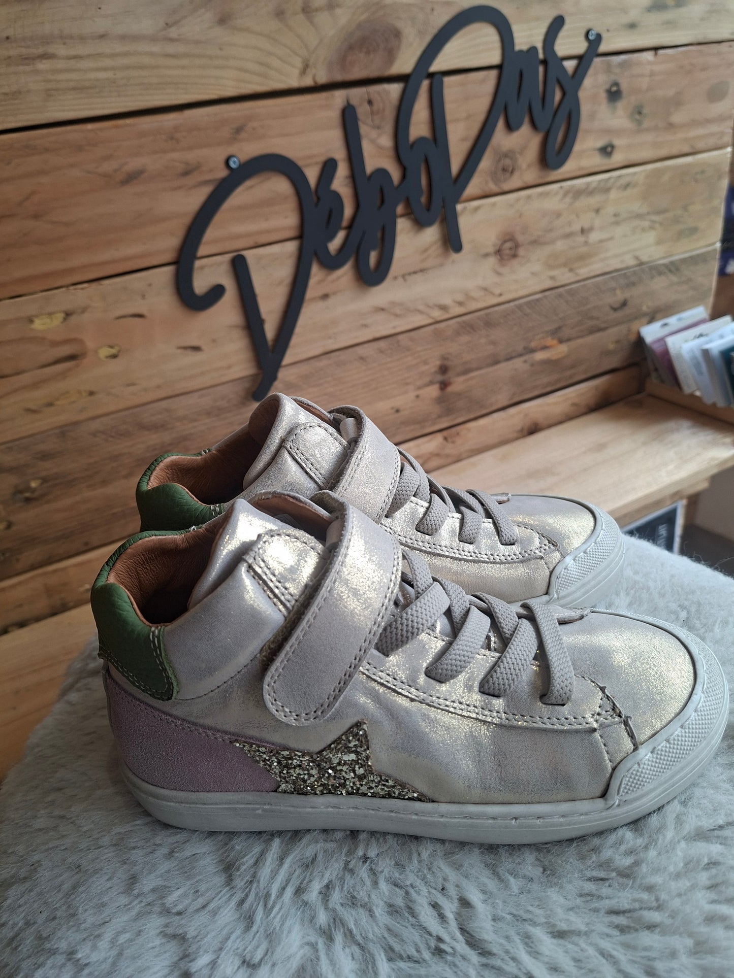 Baskets beige doré montantes