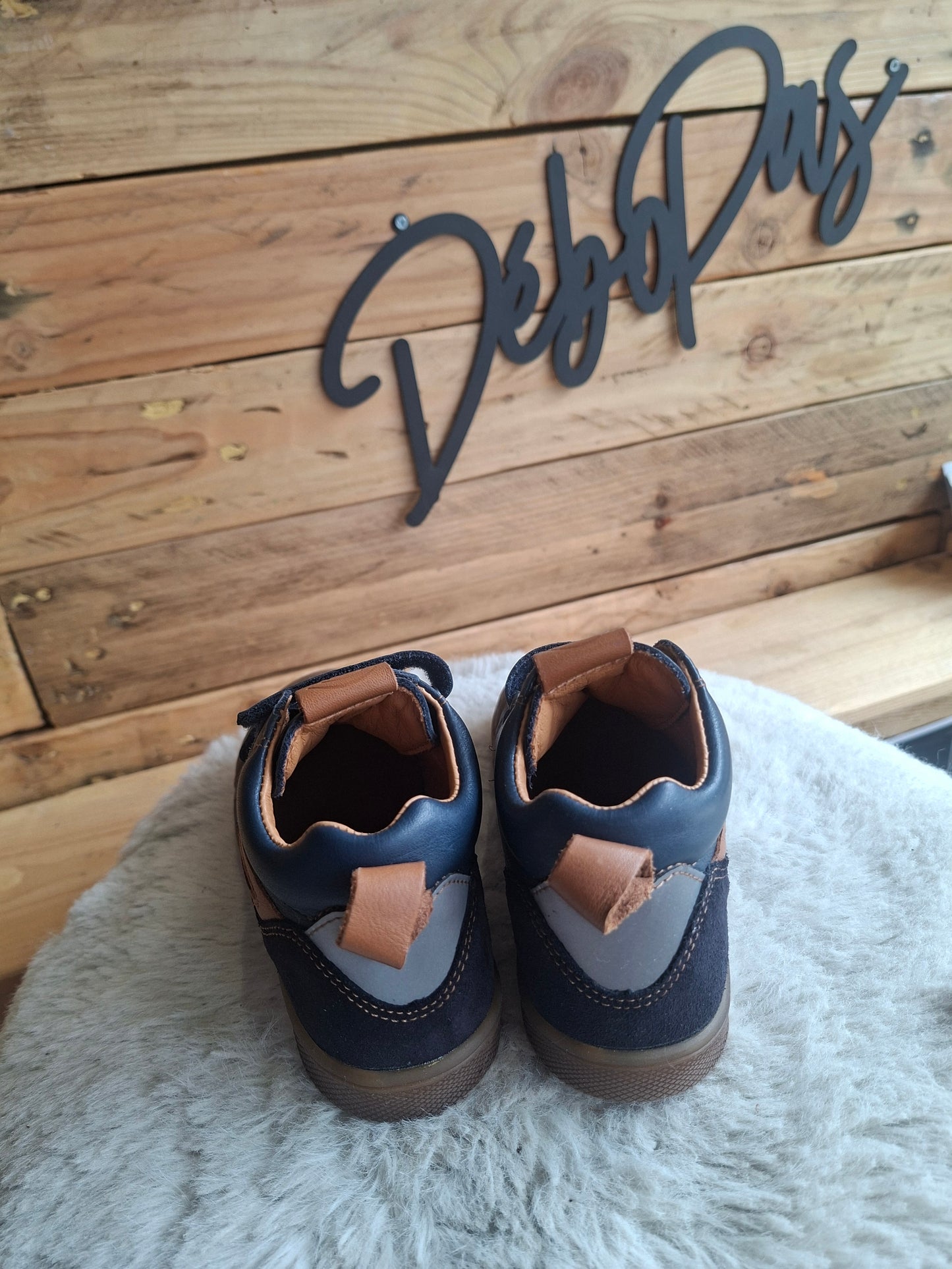 Baskets bleues