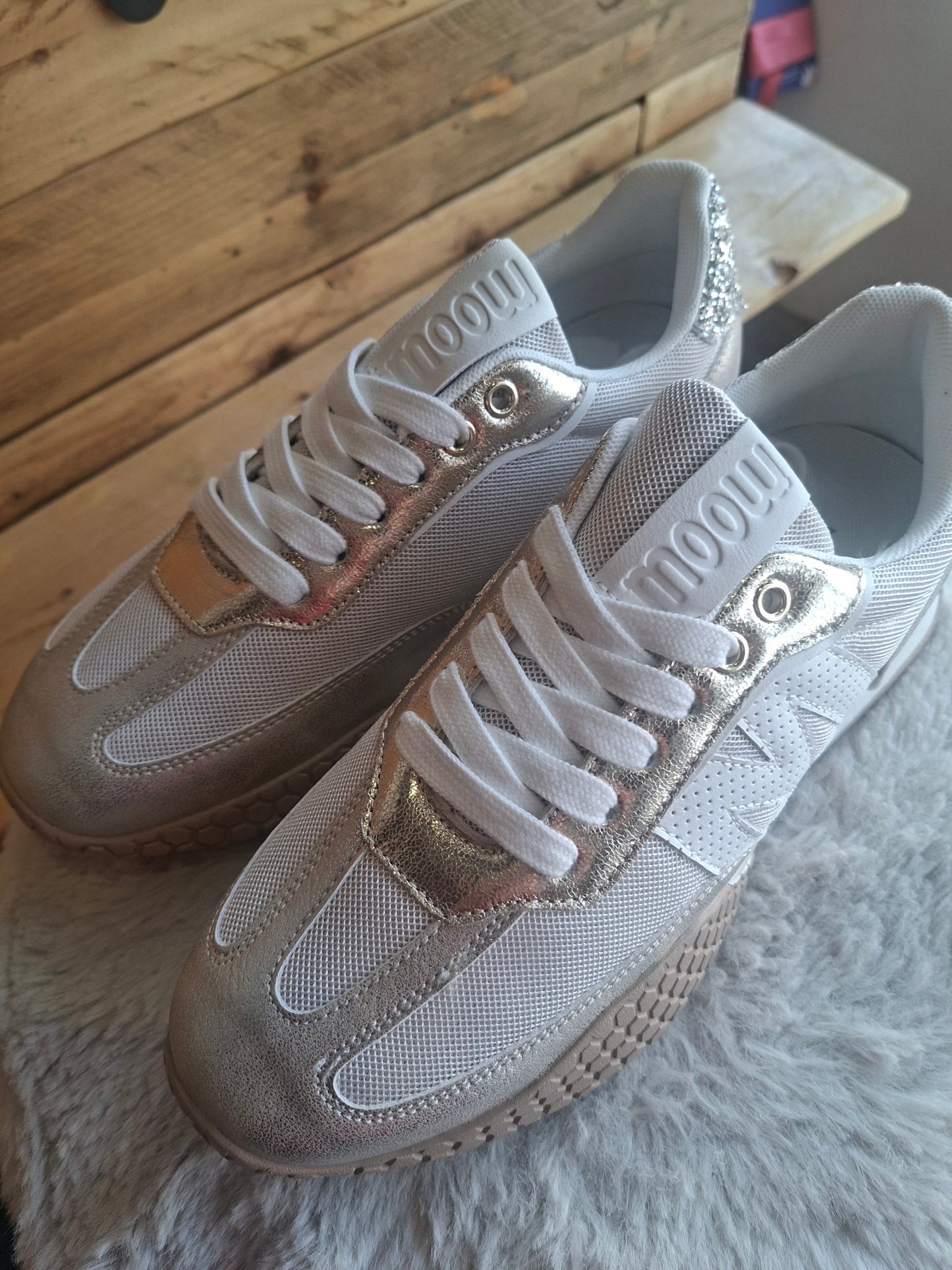 Baskets or et argent