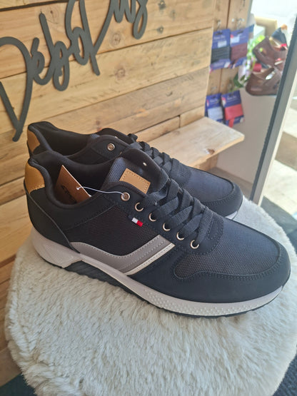 Baskets sport noires