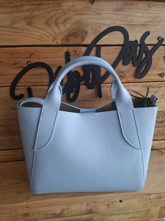 Sac à main bleu clair cuir
