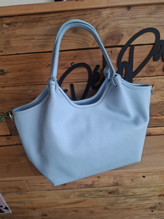 Sac à main bleu clair fourre tout cuir