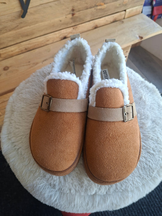 Chausson Rolita