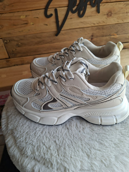 Baskets beige