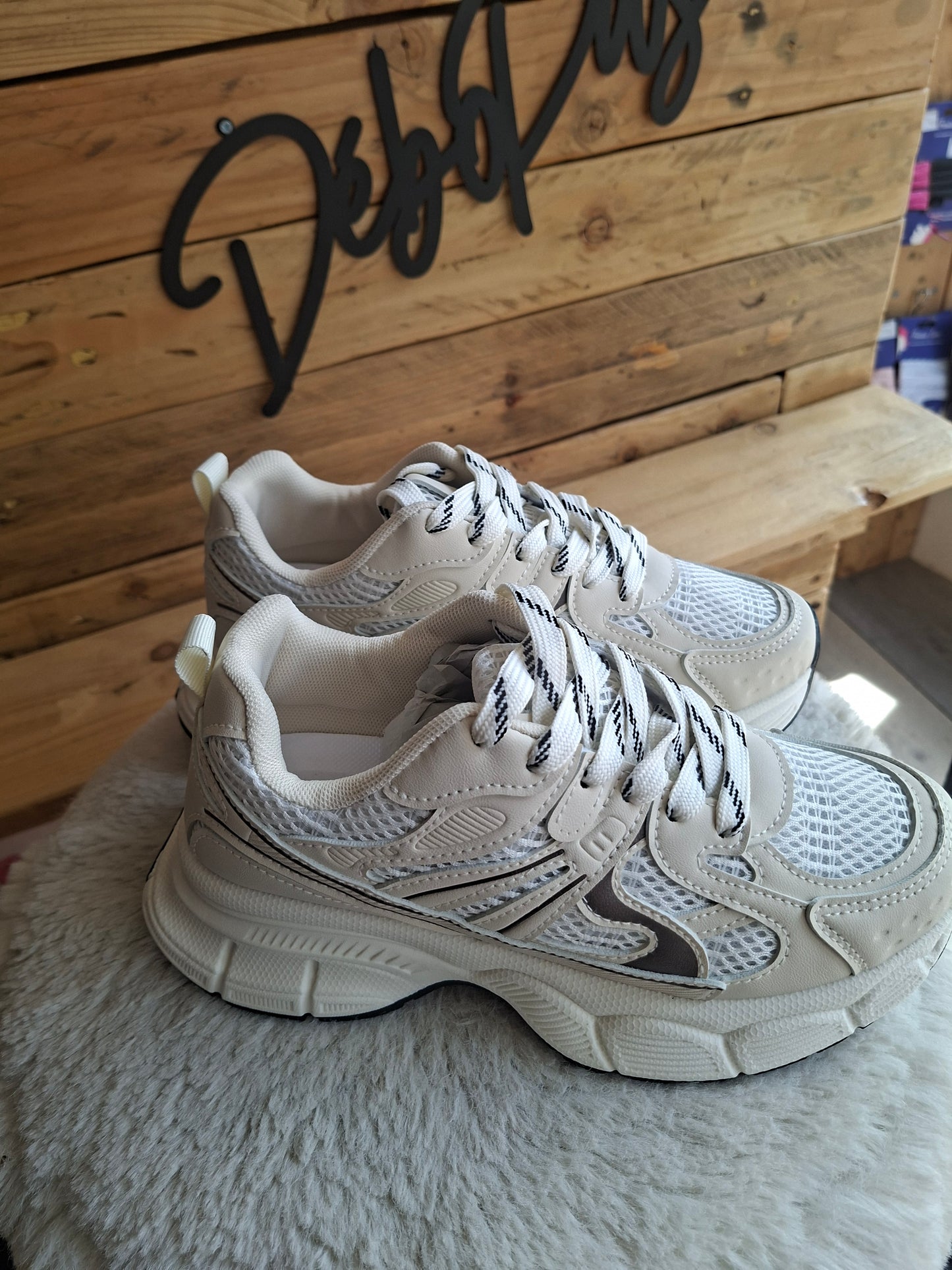 Baskets beige