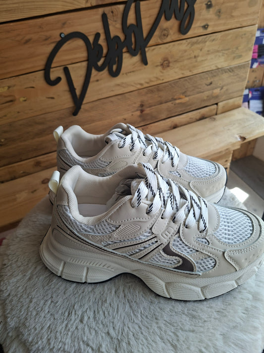 Baskets beige