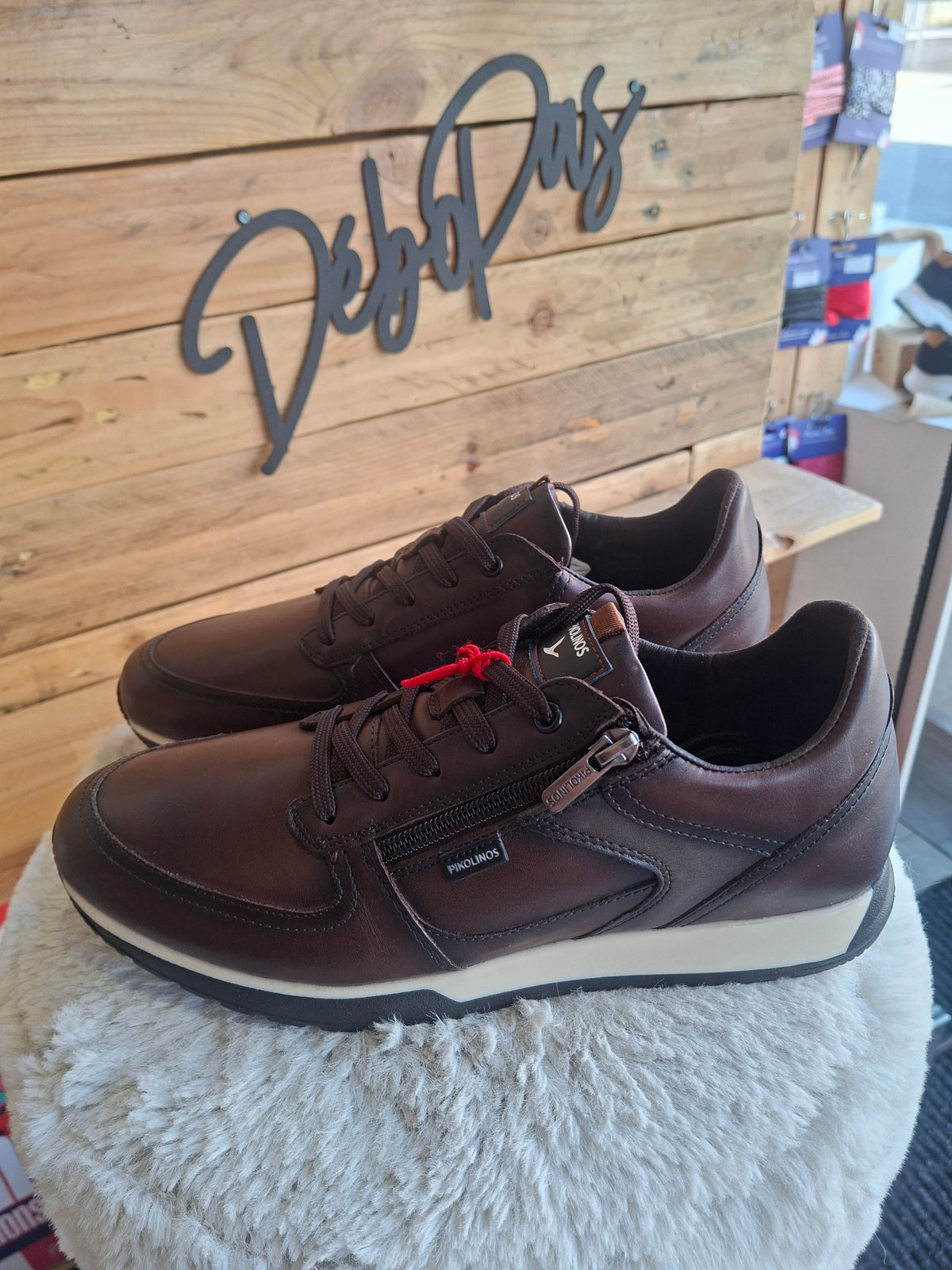Cambil marron foncé