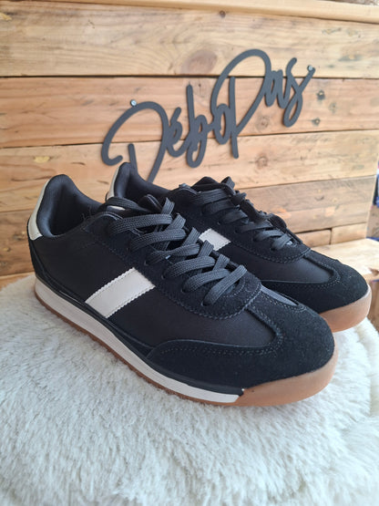 Baskets noires