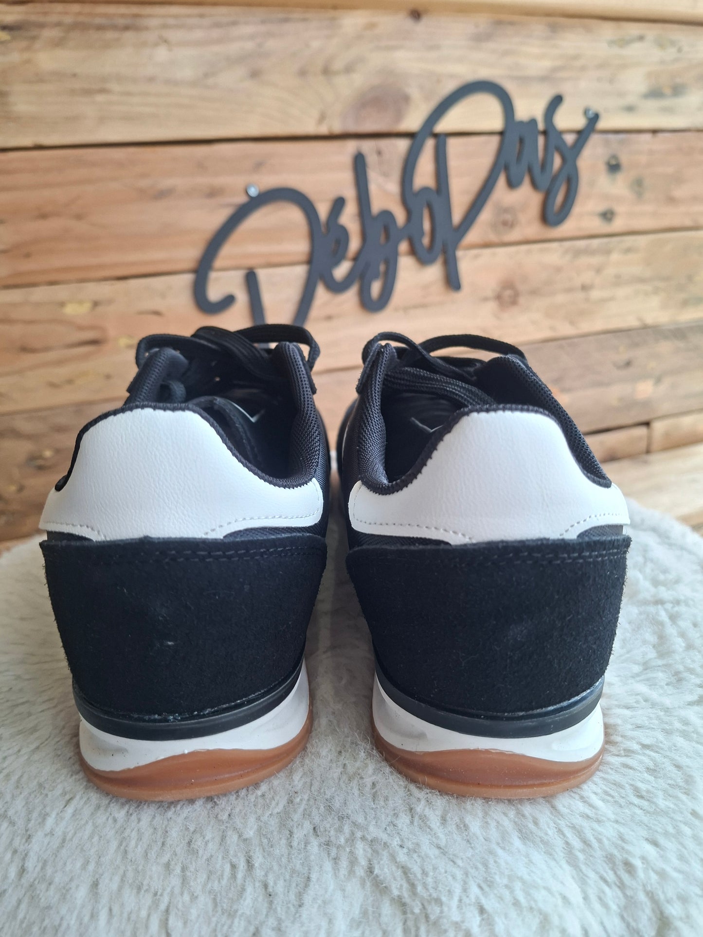Baskets noires
