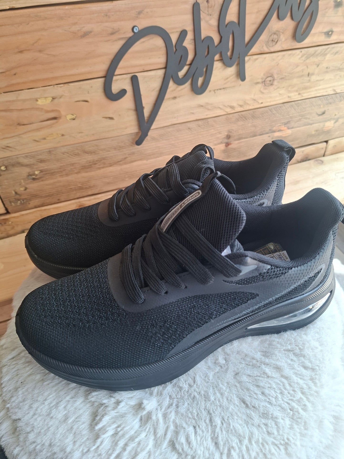 Baskets noires
