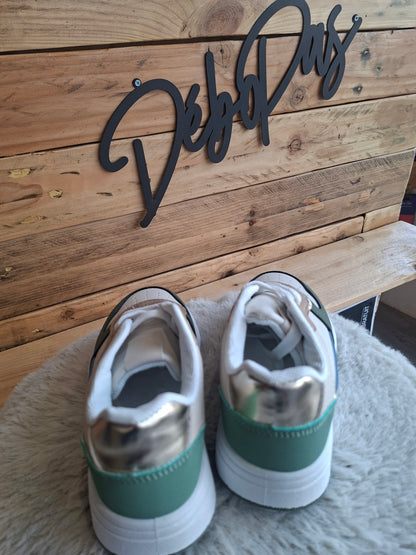 Baskets vertes