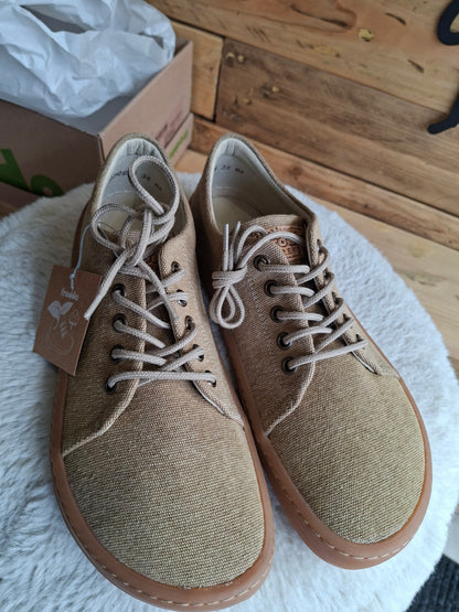 Barefoot tissus marron