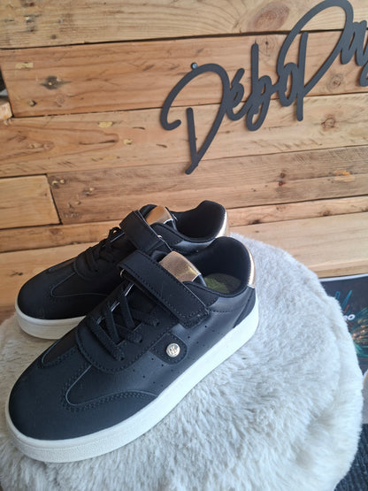 Baskets noire et or