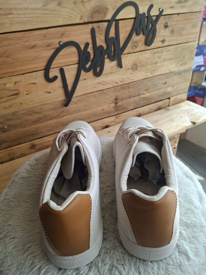 Baskets beige