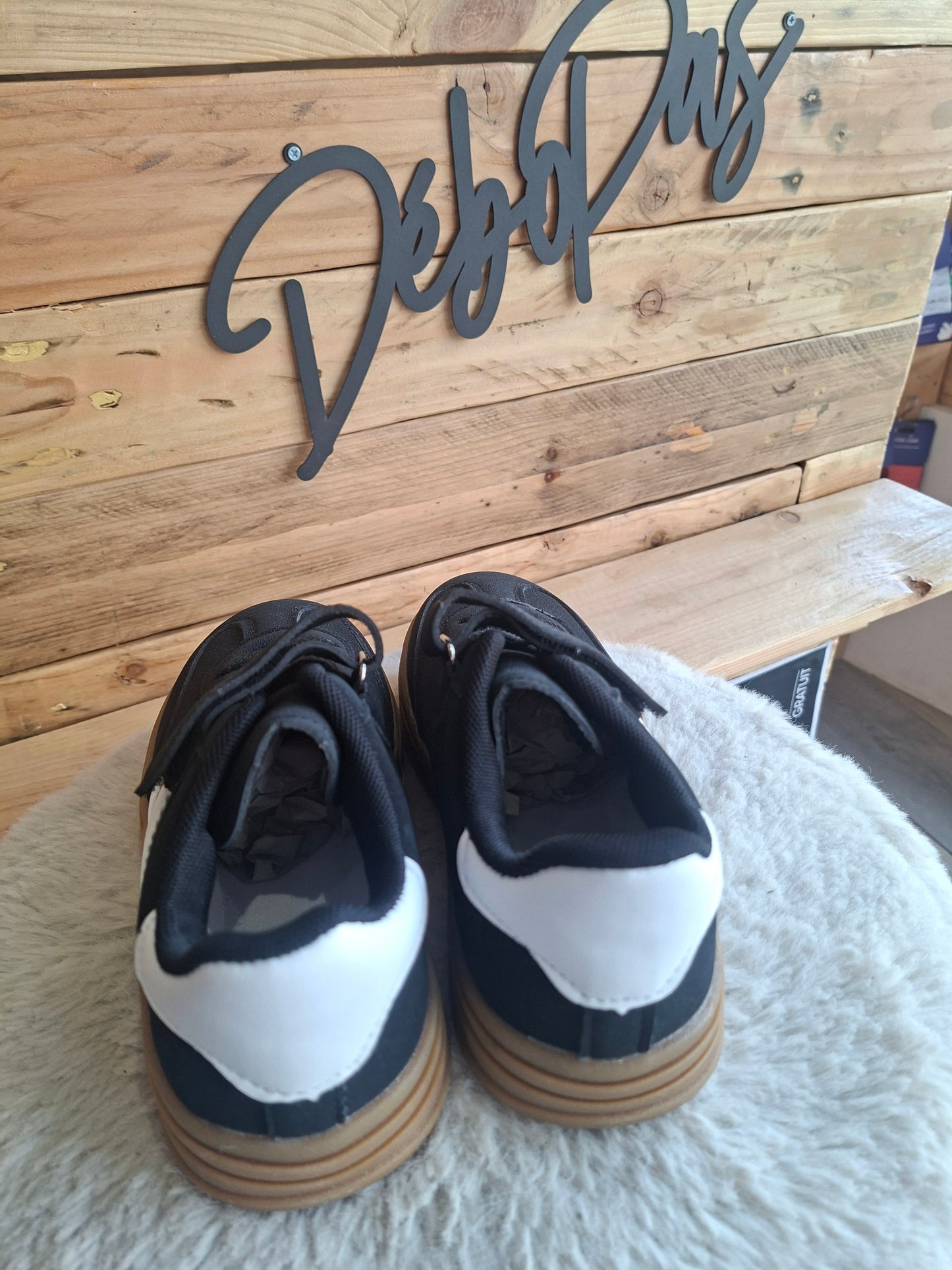 Baskets noires
