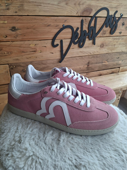 Billie suede rose