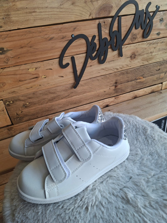 Baskets blanche et argent