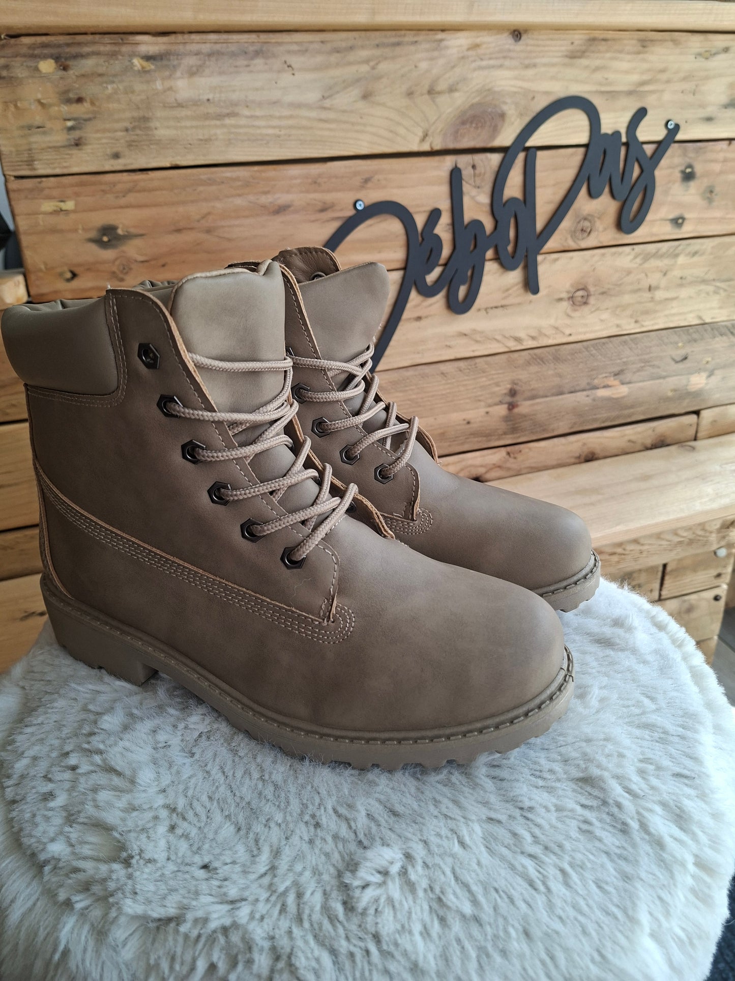 Boots kaki