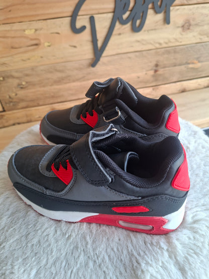 Baskets rouge et noir