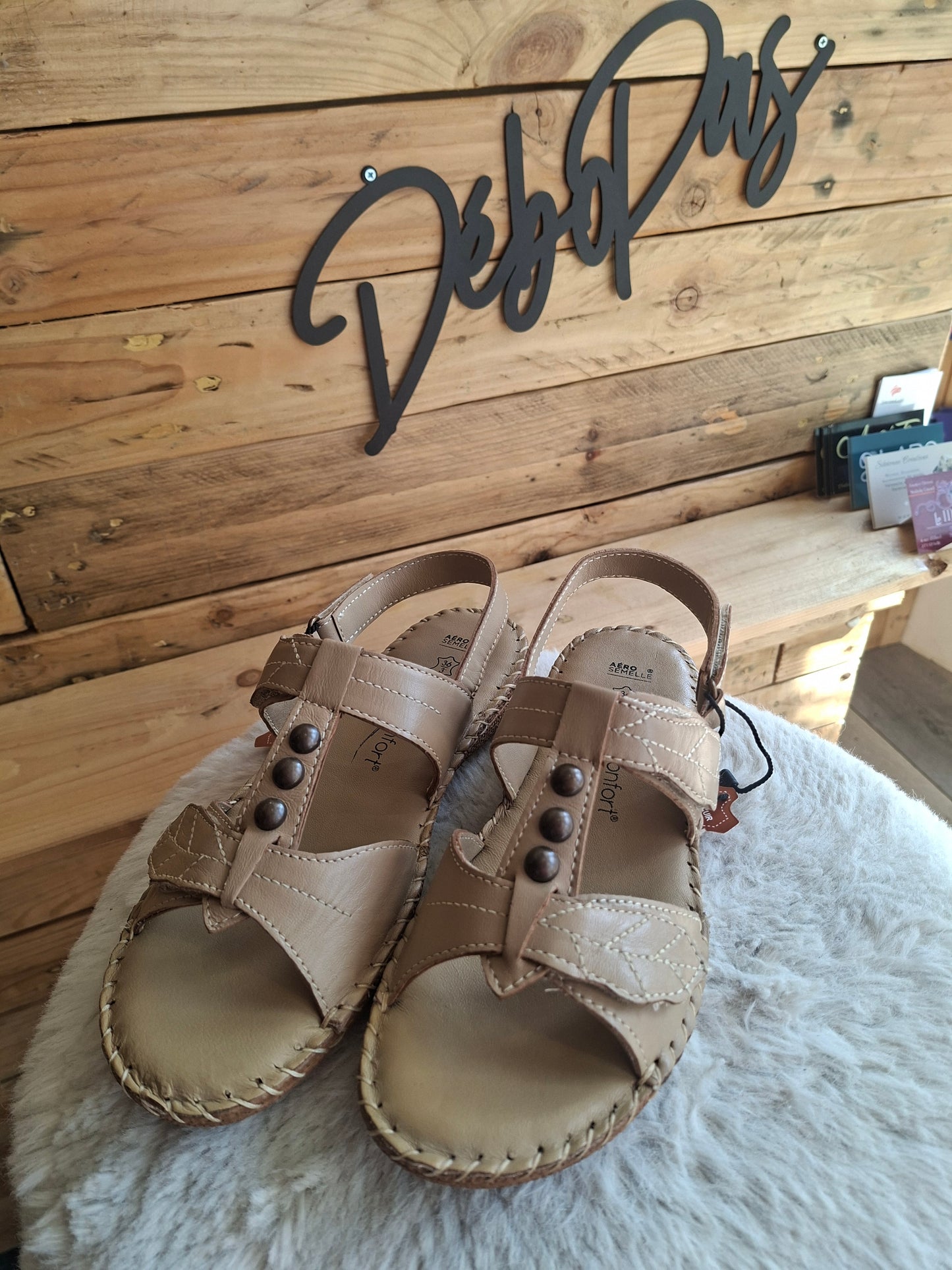 Sandales beige