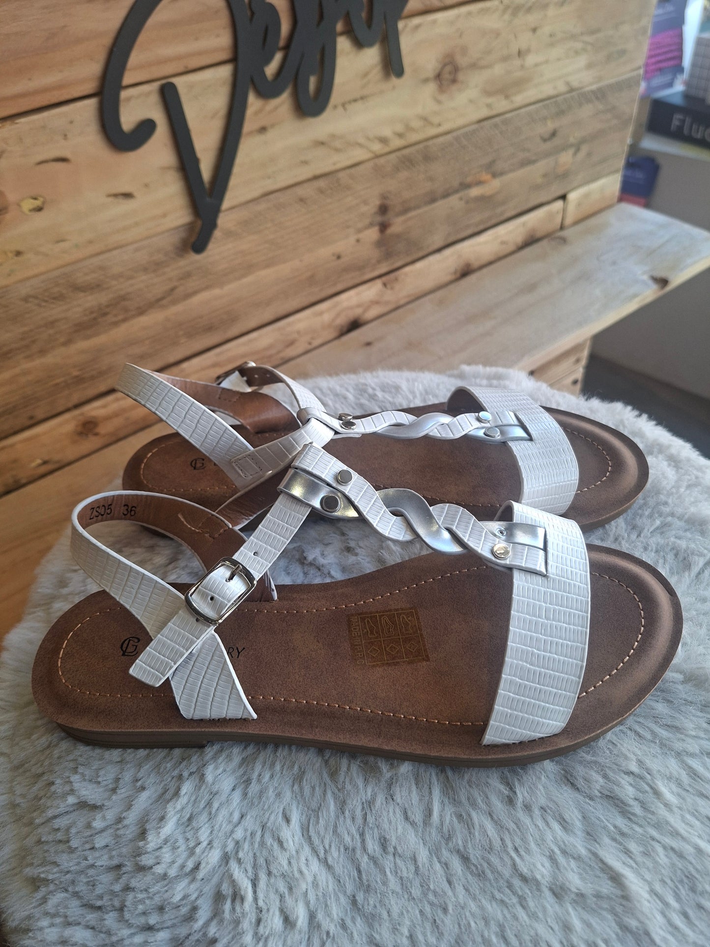 Sandales blanches